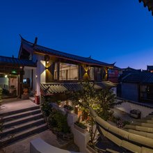 溪畔雅阁·Elegant Retreat by the Creek(丽江古城四方街店)