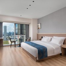 维客智慧酒店(昆明巫家坝地铁站店)