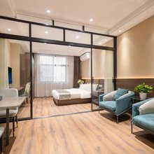欧原酒店式公寓(上海虹桥机场上海动物园店)