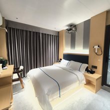 东莞奥诗卡智能公馆(三中店)