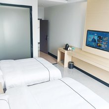 东兴新桂源商务酒店(东兴汽车客运站店)