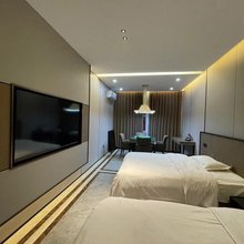 公安尚佳宾馆(湘鄂大道分店)