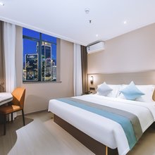 凯丽亚酒店(五环体育中心舵落口大市场店)