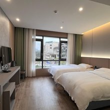 福泉市万光小城酒店