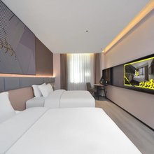 IU酒店(大理兴盛桥洱海月湿地公园店)