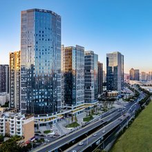 PARK WINS泊云栖·高空观景酒店(万达广场昆明火车站店)