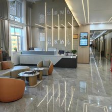 永昌芸溪酒店(河西堡金昌火车站店)