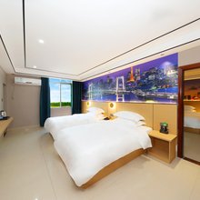 铂瑞轻奢公寓