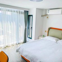 沐汐精品公寓(青山湖宝龙广场店)