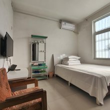 鸿运宾馆(周口伏羲文化广场店)