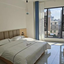 鸿源快捷酒店