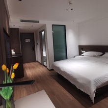 安宁市雲麟酒店(时代贸港店)