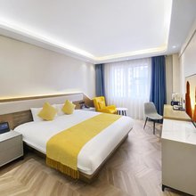 南宁皇庭酒店(广西大学新阳路店)
