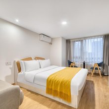 青涩慢时光公寓(萧山机场店)
