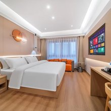 重庆万吉酒店(微电园地铁站店)