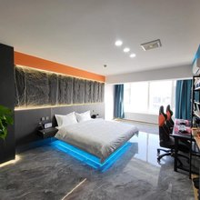 YK电竞公寓(吾悦广场店)