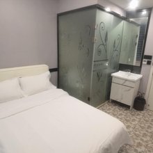 益宏公寓(上海北新泾地铁站店)