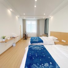 大理洱畔间民宿(洱海生态廊道廊桥店)