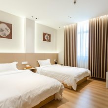昌明公寓(财富中心店)