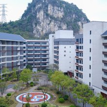 柳州市白云康养酒店