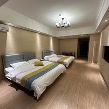 通辽轻居公寓(万达广场店)