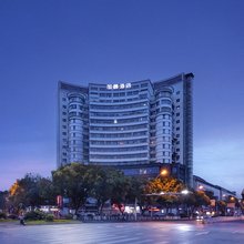 湘潭加曼酒店(窑湾欢乐世界游乐园湘潭汽车站店)