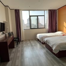 伯爵商务宾馆(信泰生态公园店)
