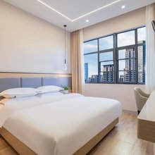 瑞霞酒店(昆明大悦城店)