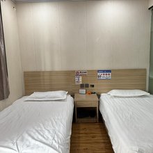 乌鲁木齐新标准宾馆(地窝堡国际机场店)