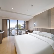 隐·巷酒店(南京夫子庙三山街地铁站店)