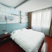 荥经若水商务酒店