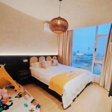 媛玺民宿(月亮湾湿地公园店)