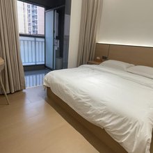 暖居民宿(保山火车站店)