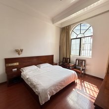 启明宾馆