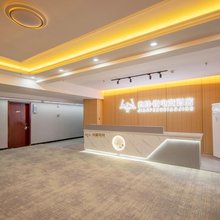 尖峰·悦电竞酒店(石家庄新石中路店)