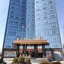 丝路关山国际酒店