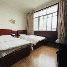 兴文鸿鑫商务宾馆