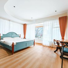 蓝岸客栈(青岛国际会展中心石老人海水浴场店)
