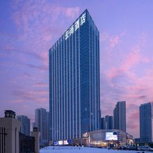 云尚酒店(武汉龙湖天街光霞地铁站店)
