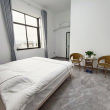 房东小阿哥客栈