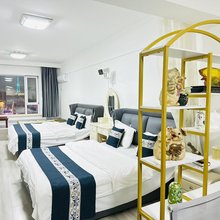 延吉爱雅观影公寓