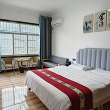 石泉金甲谷民宿