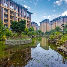 峨眉览山时光里度假民宿(高铁站|旅游客运中心店)