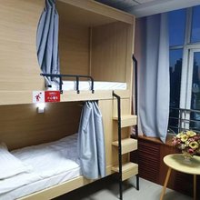 林樾阁精品男女生公寓(应天门店)