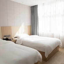 骏怡酒店(河口区政府海宁路店)