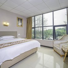 轻旅公寓(广州南站店)