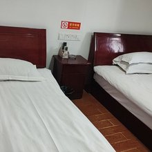 鑫鹏旅社(学前路店)