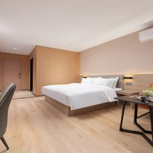 优加精选酒店(莱西威海路月湖公园店)