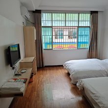 榕江隆昌宾馆(村超足球场店)