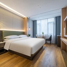逅海酒店(金华金义宝龙广场店)